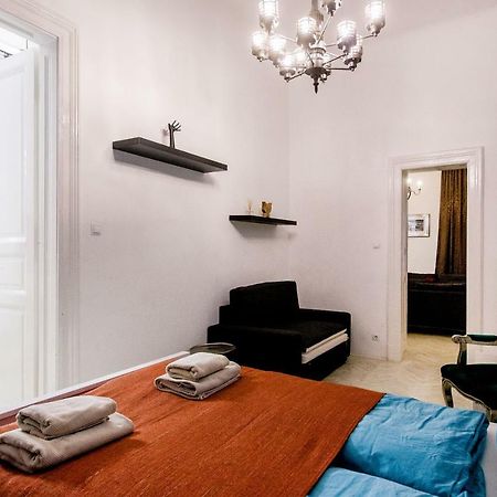 Kz5 Apartment In Kazinczy Street Budapest Eksteriør bilde
